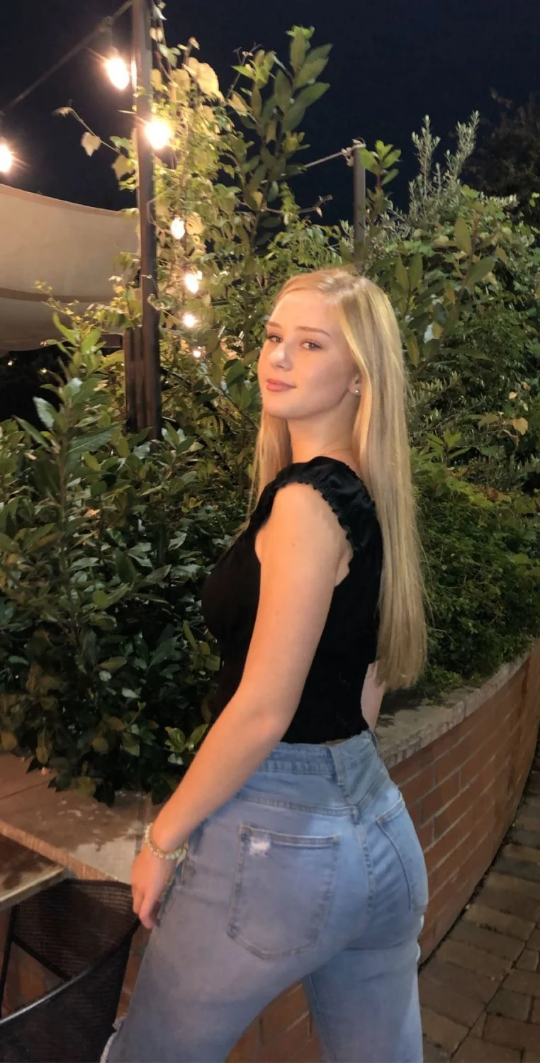 Blonde petite snapchat image 20