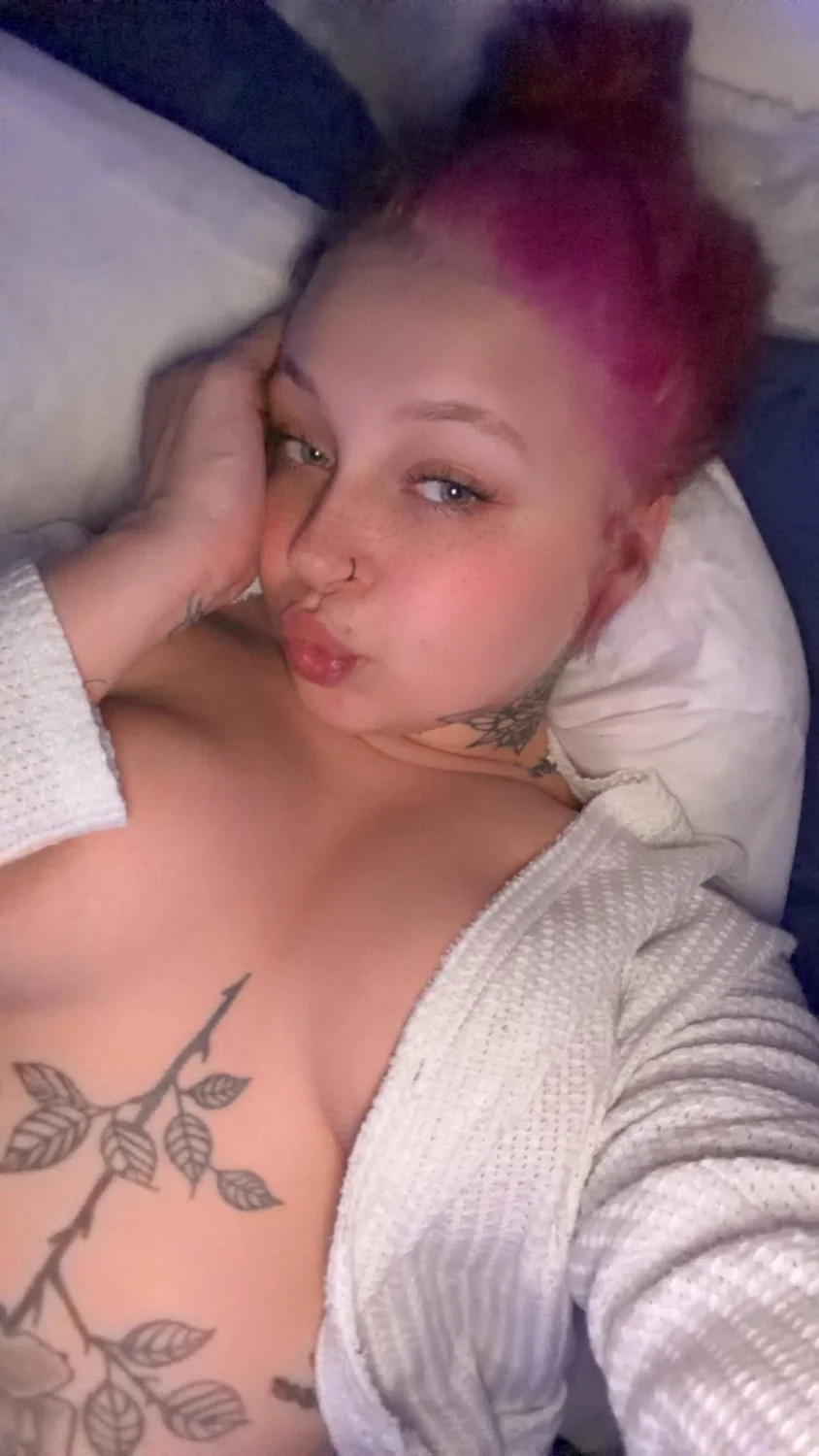 Nebraska cum dump Brooke wants new cocks to fuck main image