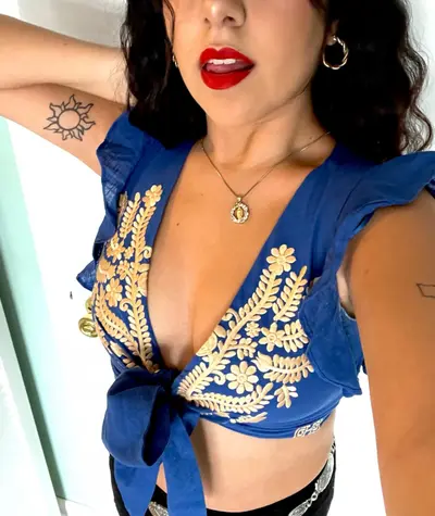 Anything from her? Chicago Latina cover image