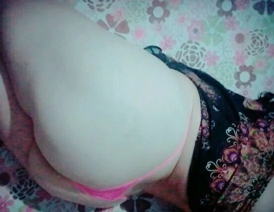 milf chilena carmen image 4
