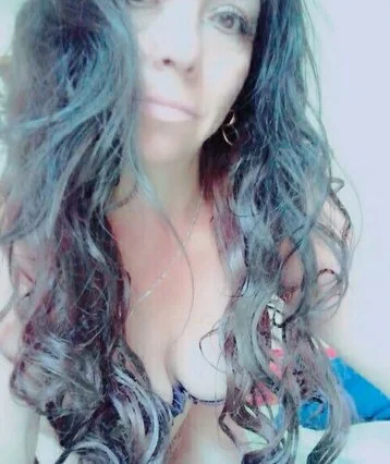 milf chilena carmen image 6