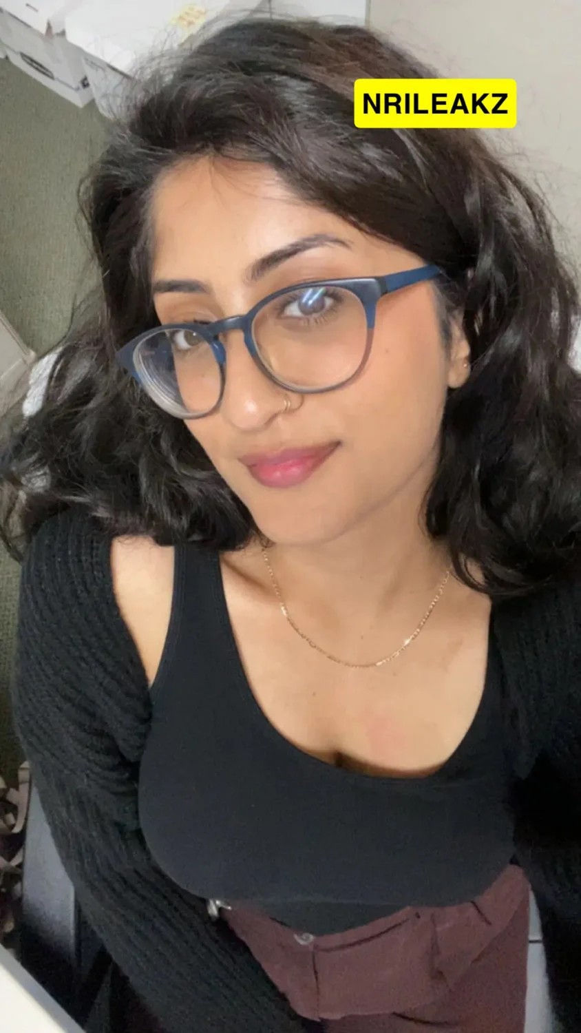 Sexy Indian NRI teen leaked NRIleakz image 2