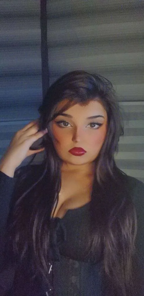 His daughter is a beautiful, dark-skinned Arab woman with a soft chest. image 5