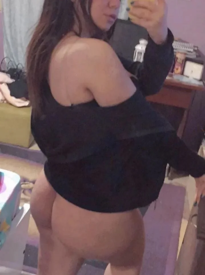 Naughty Egyptian girl main image