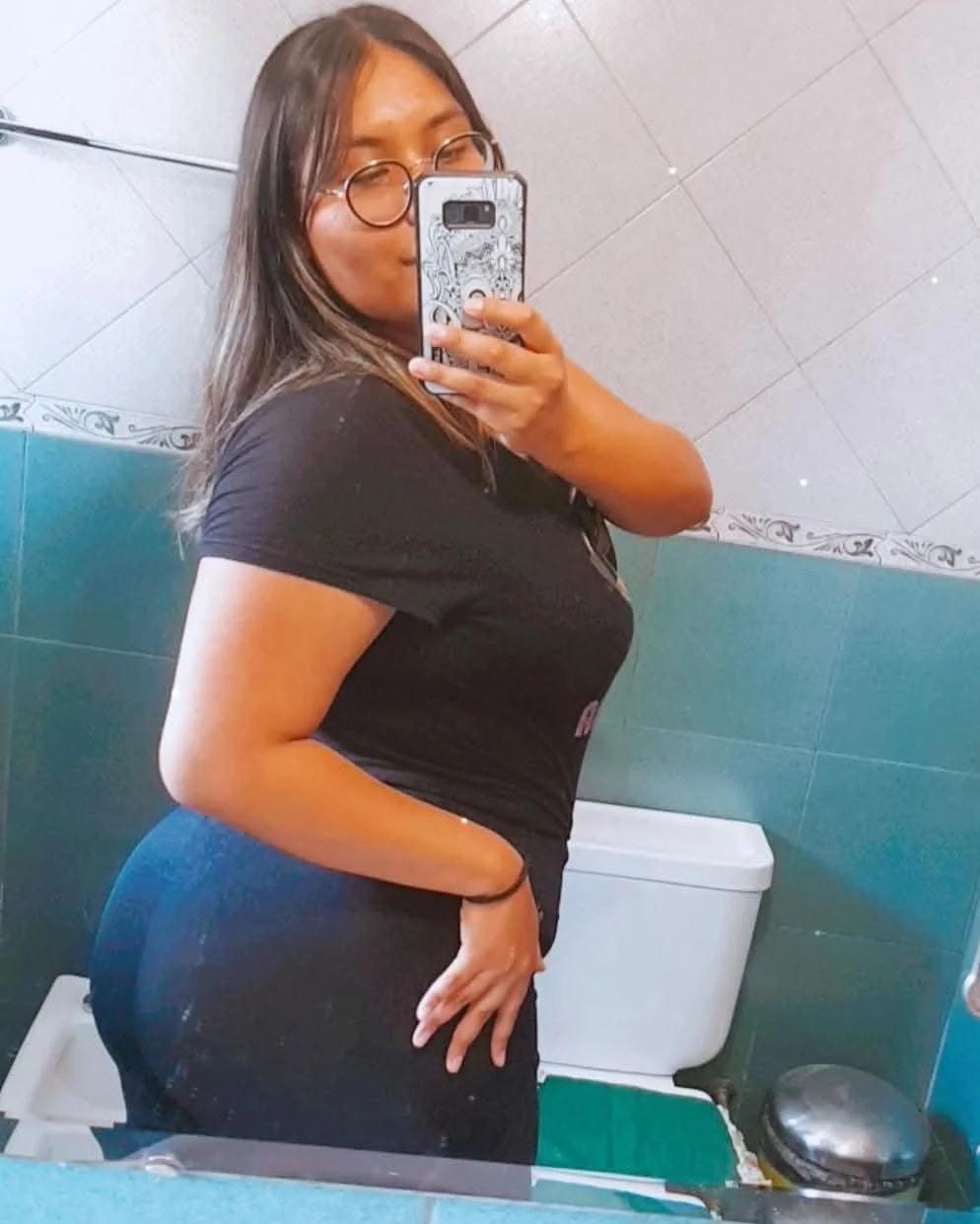 #4- Mi novia presume su enorme culazo 🔥🔥 image 1