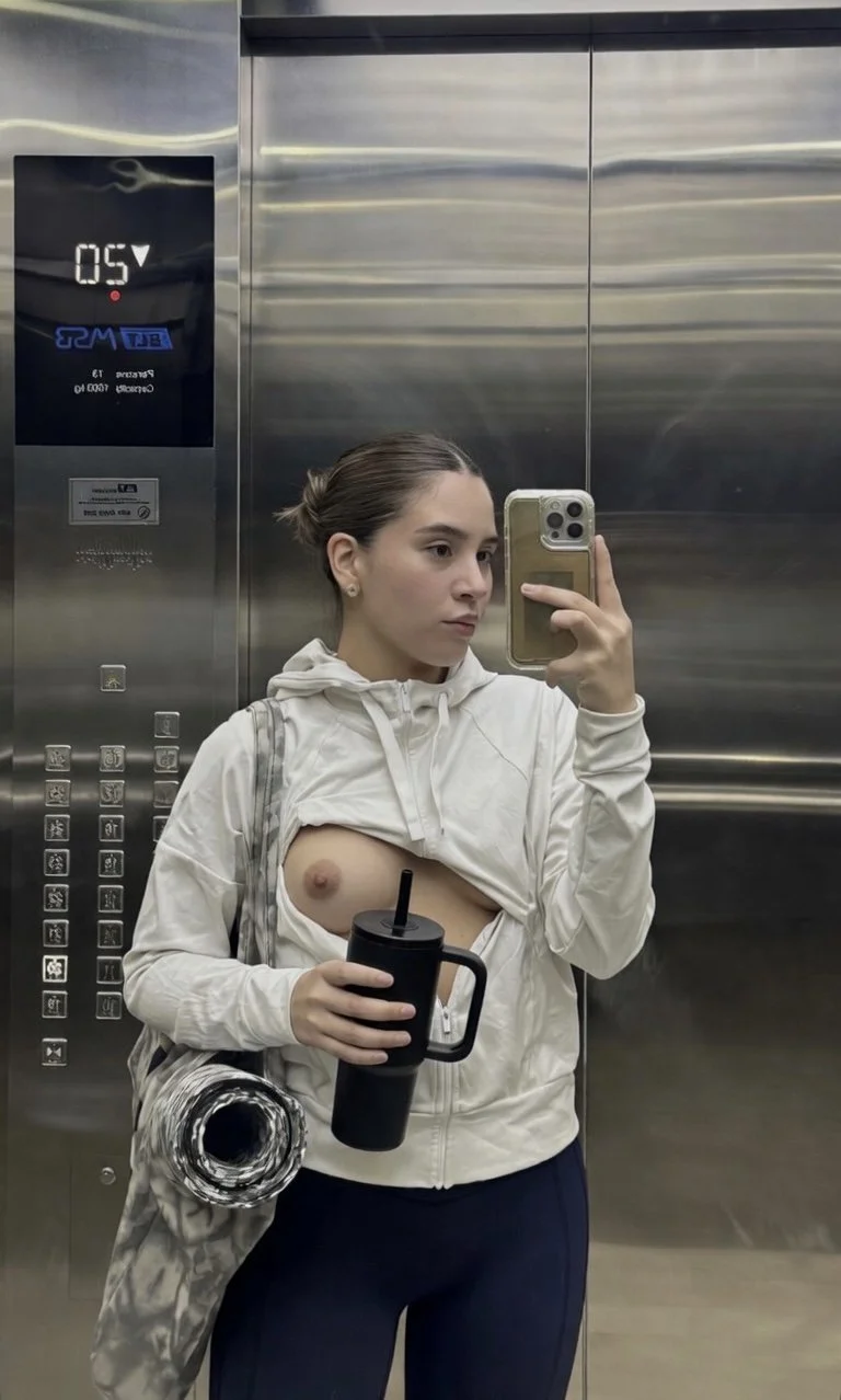 Karla the whore - share everywhere image 18