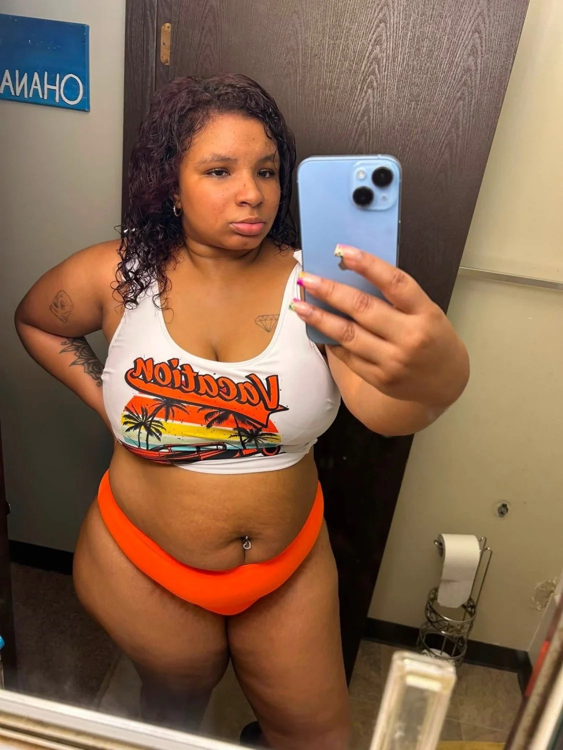 Made for gooning 💦🍆 And going balls deep ! image 12