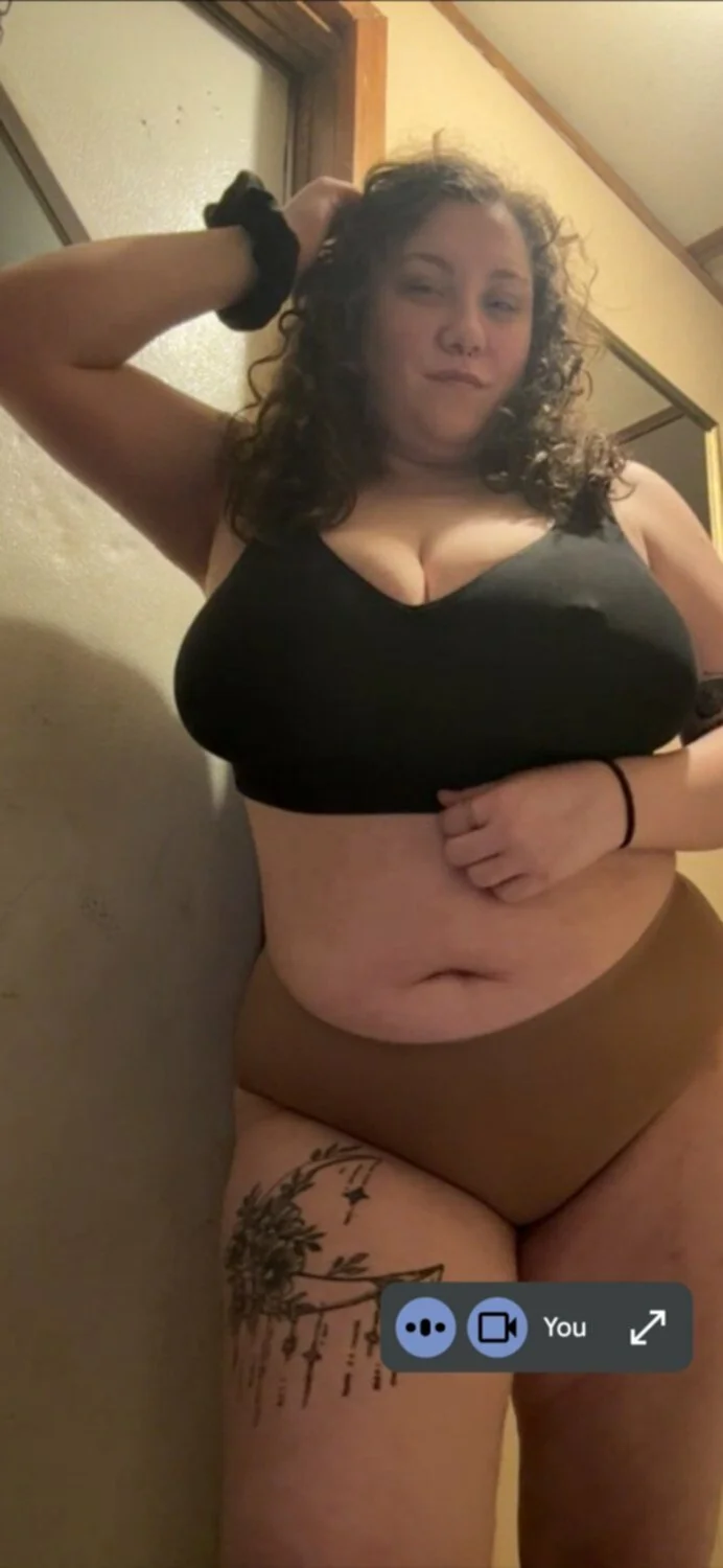 Busty pig showing off!! Dm for her bare milkers! image 14