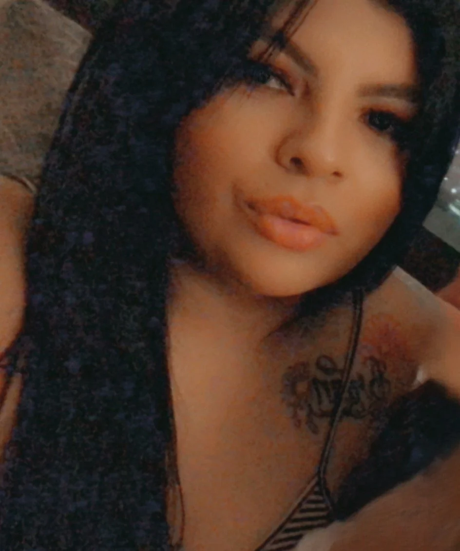4'11 Short n Thick Latina Hotwife milf image 4