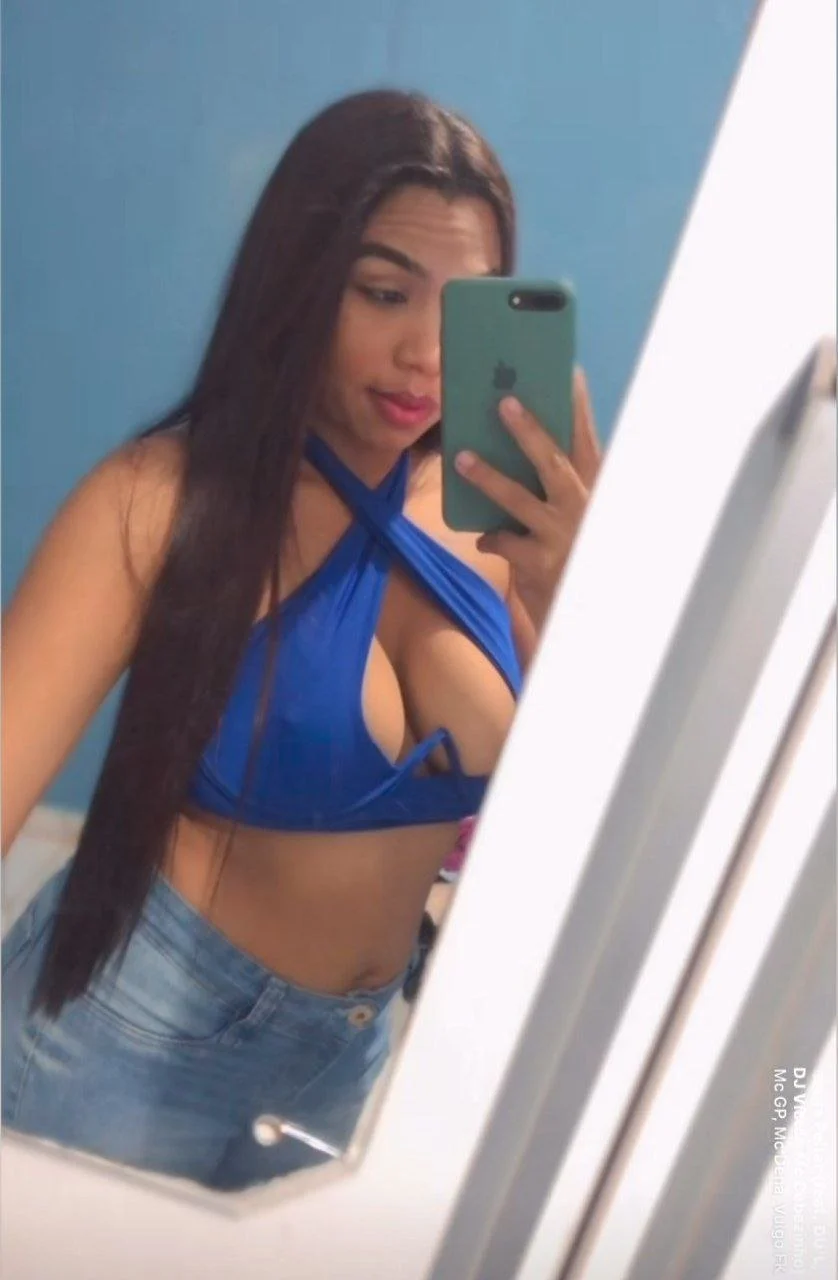 O ex vazou a neguinha puta image 3