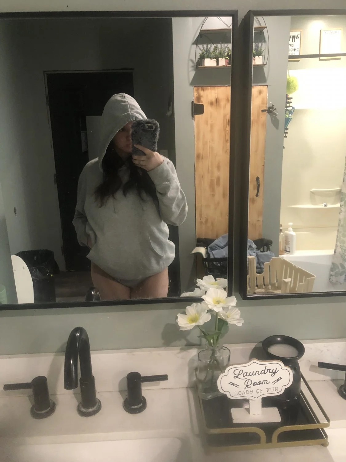 Louisville Snowbunny thot image 13