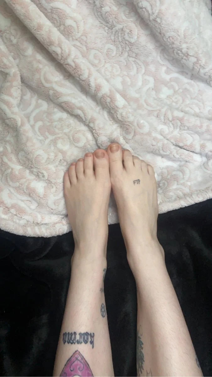 Emo feet image 3