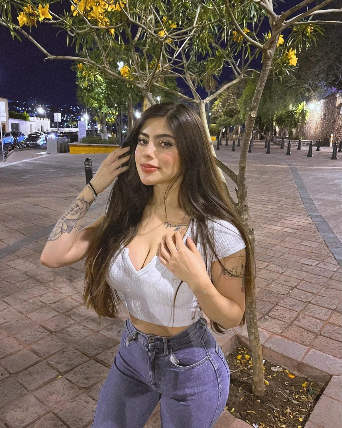 busty daniela is a top tier puta latina image 7