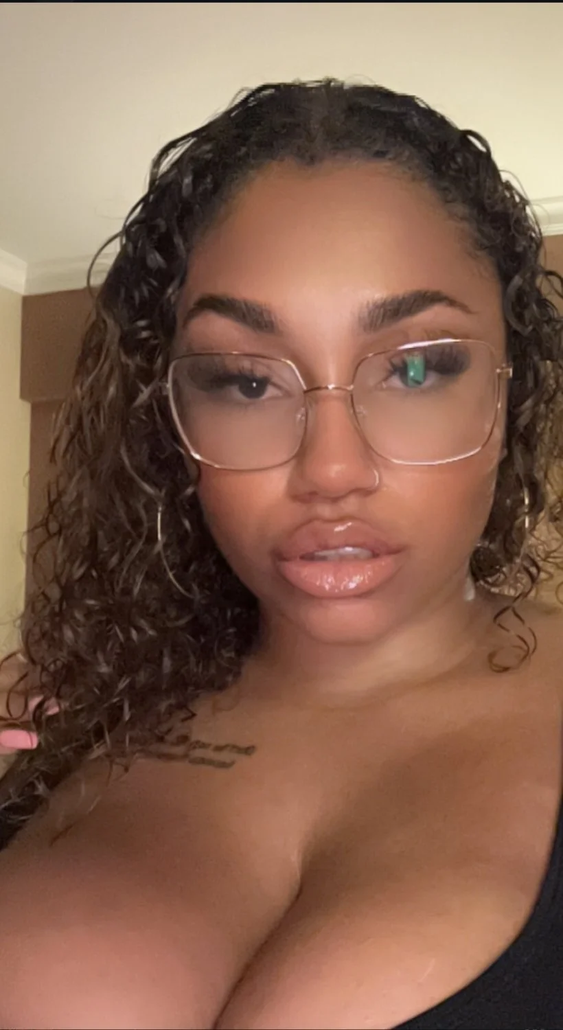 Top tier Titties n Lips combo image 15