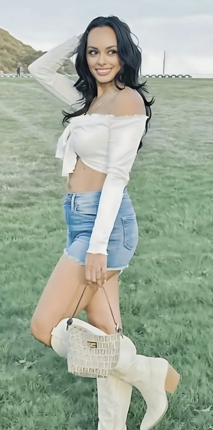 Sexy irl latina milf is begging to have her huge mommy milkers covered in cum image 7
