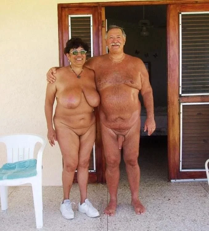 Happy couples image 43