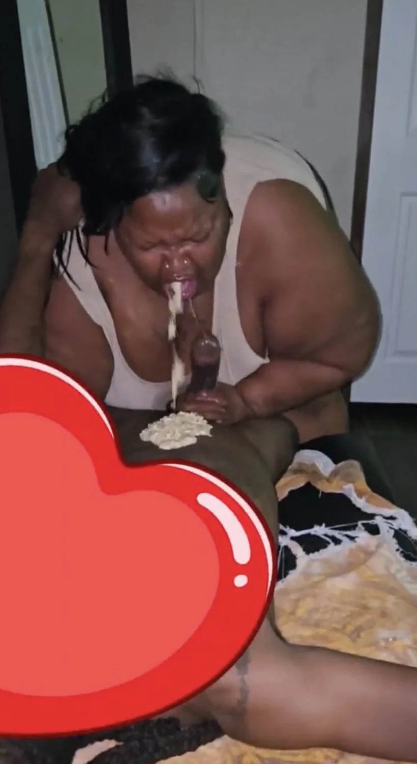 SSBBWs MrzCupcakess88 Puking Again main image