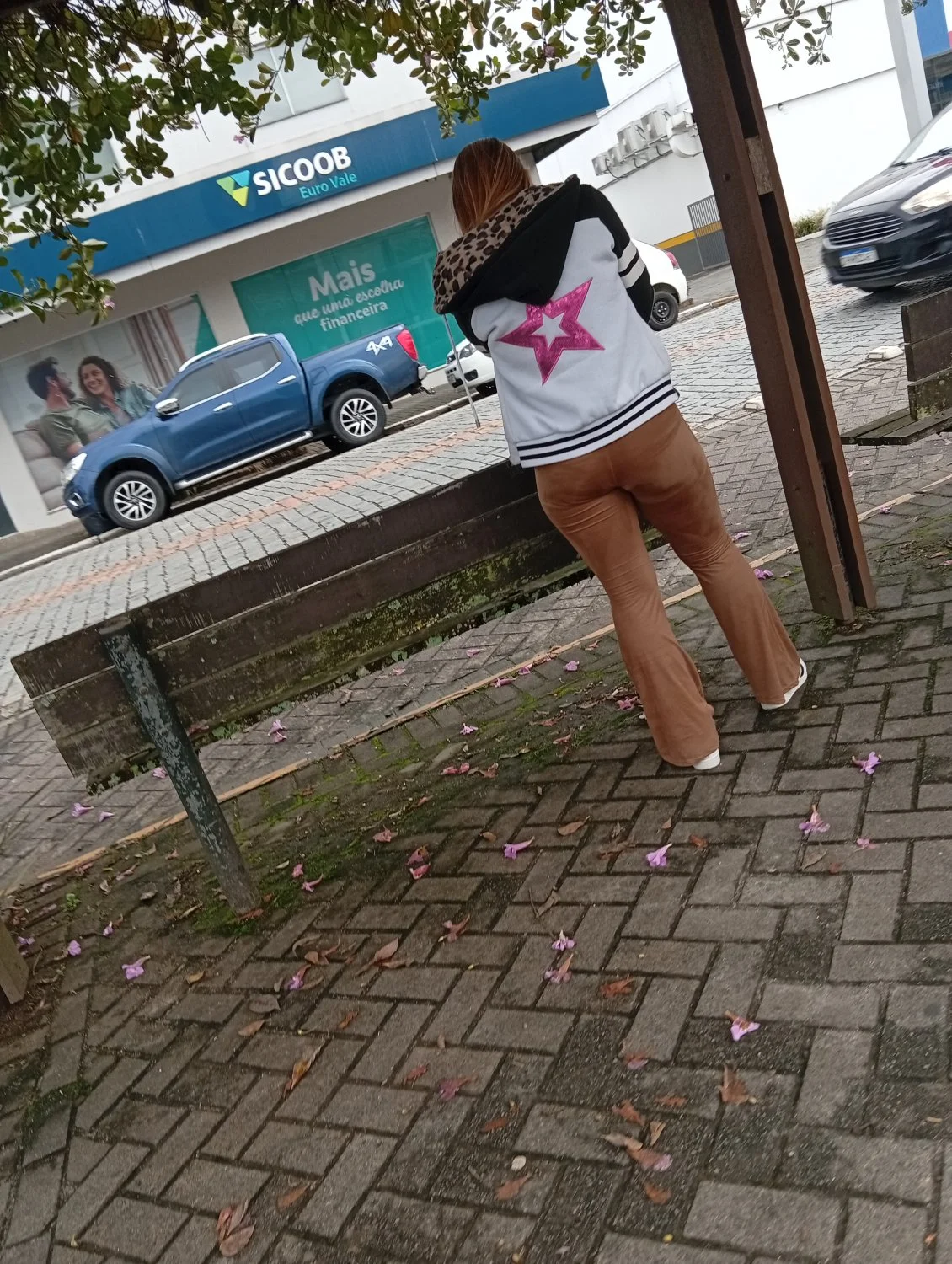 Voyeur puta de academia na parada image 2