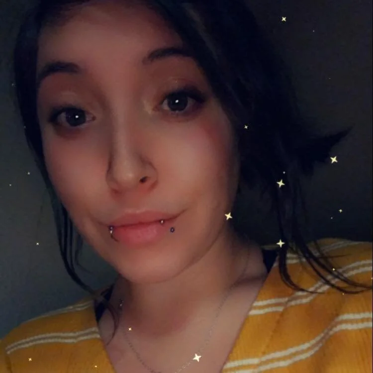 -getting his girl to suck my thumb and post it on her Snapchat story- image 3