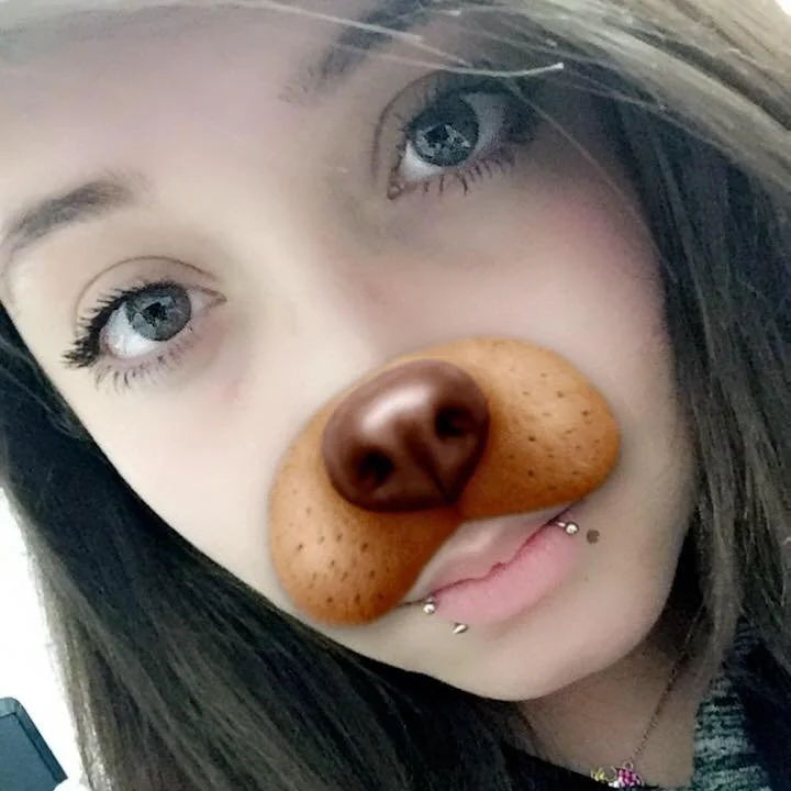 -getting his girl to suck my thumb and post it on her Snapchat story- image 4