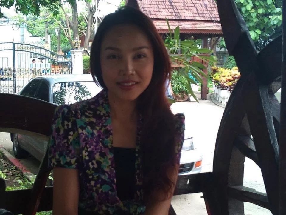 Thai schoolteacher-mom's affair with her student image 11