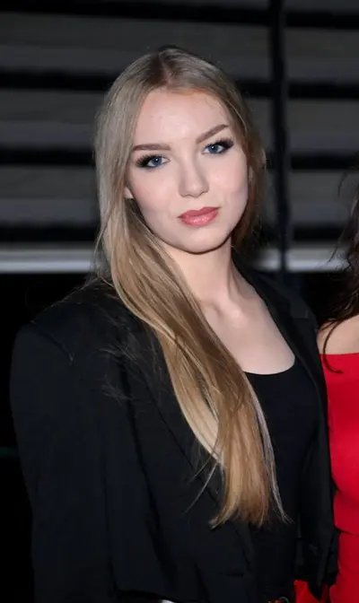 Blonde teen goes deep cover image
