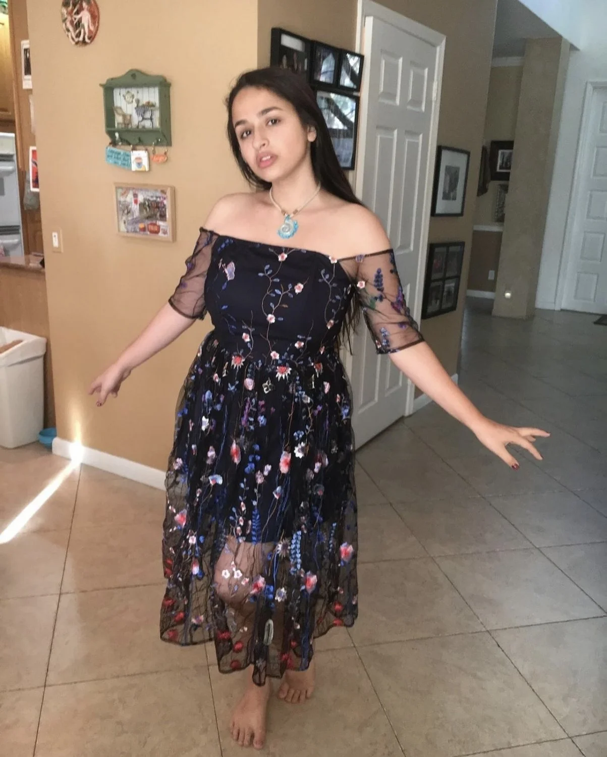 Jazz Jennings sexy feet image 6