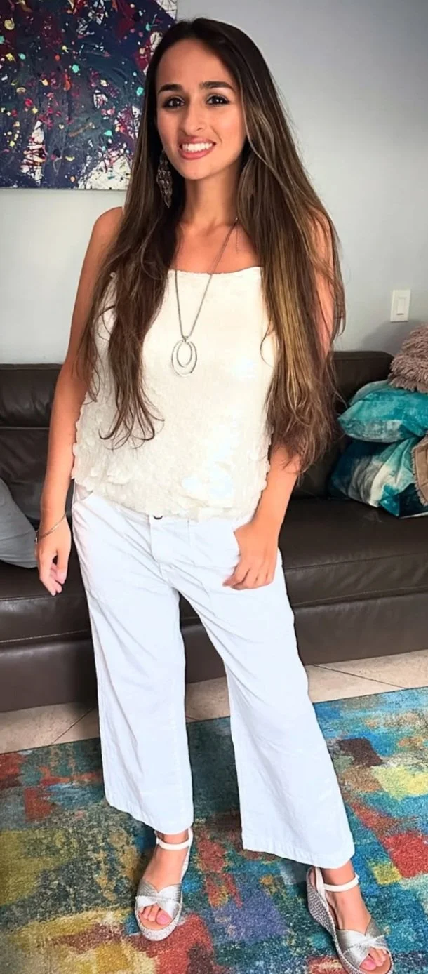 Jazz Jennings sexy feet image 8