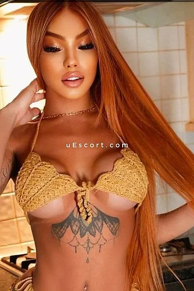 What's her name main image
