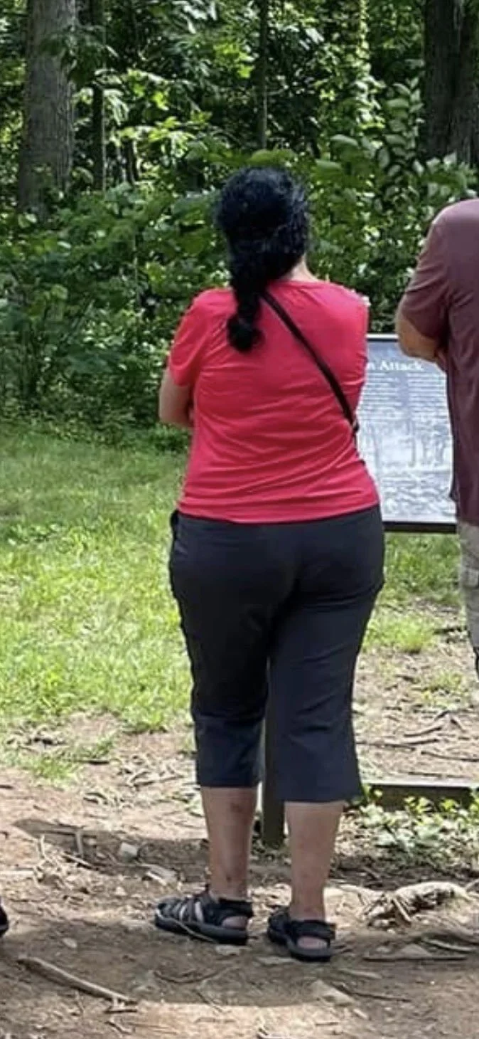 Exposing a thick indian MILF 🥵 image 8
