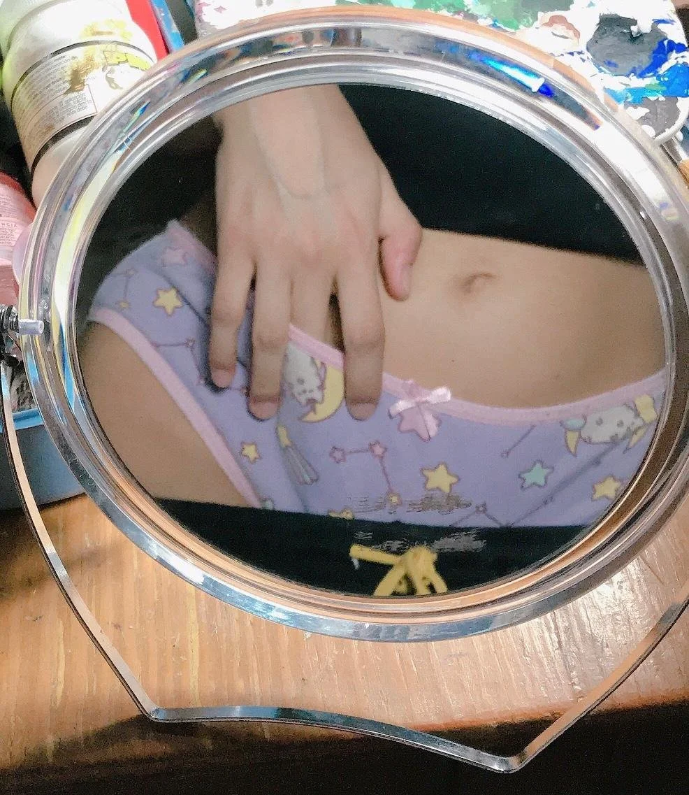 Esta morrita flaquita es toda una puta con un rico culito image 15