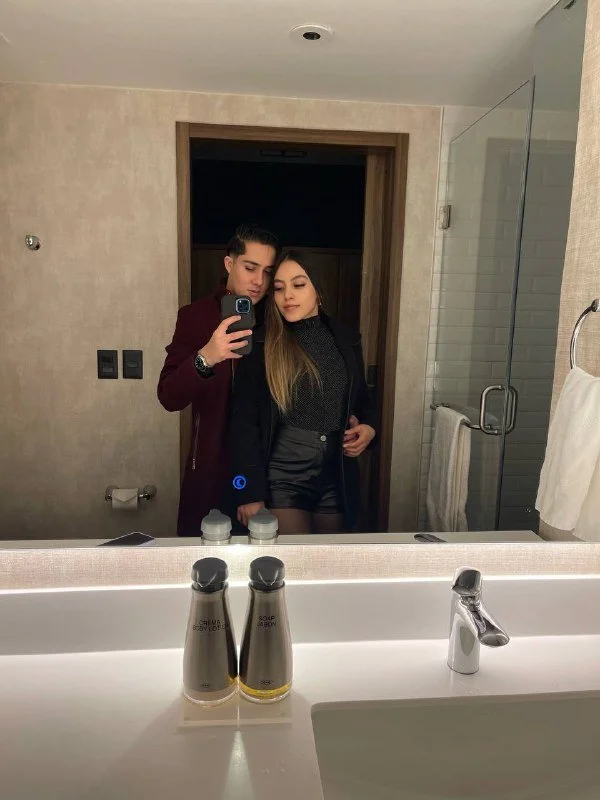Loira novinha rabuda caiu na net sentando na vara do namorado! novinha, vazou, vazados, vazada, amad main image