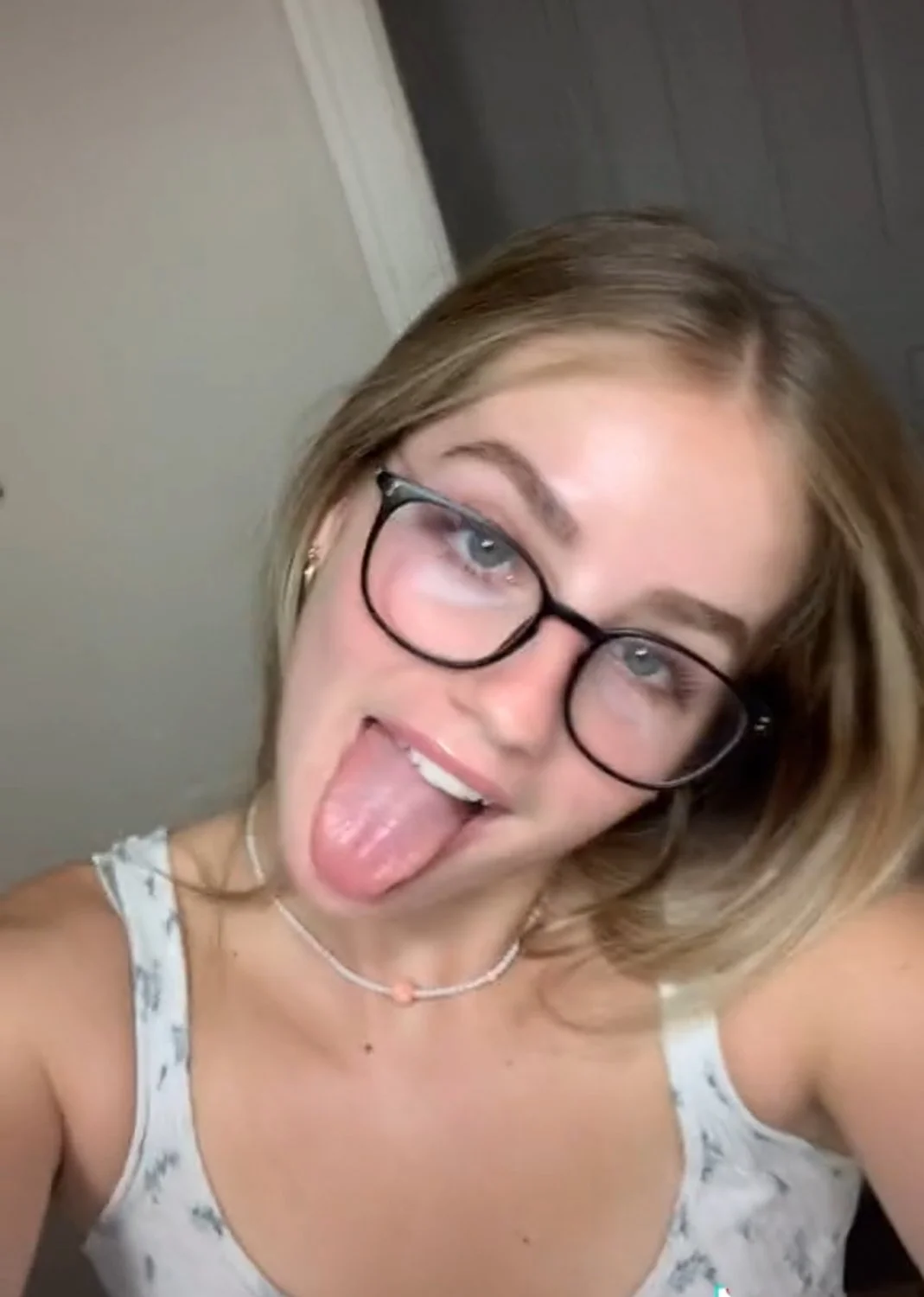 Fit Slut Katie image 1