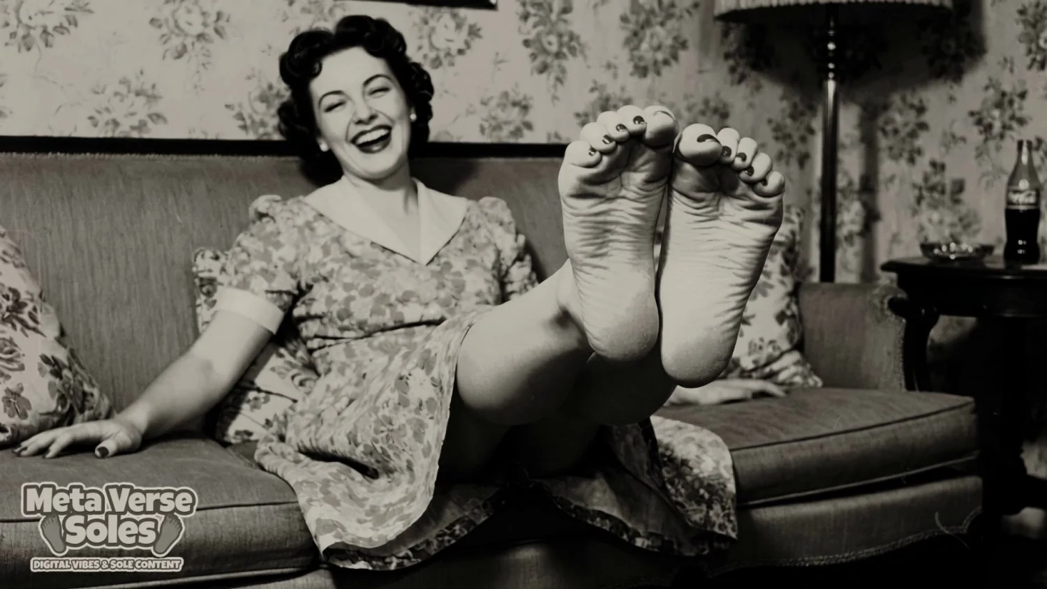 Vintage lesbian foot worship main image