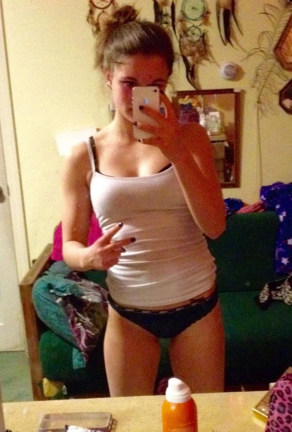 Lily the server slut image 10