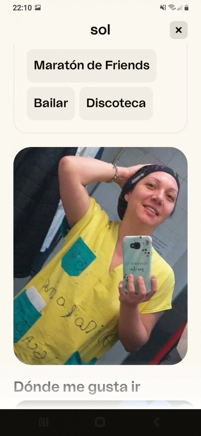 Se cambió el nombre despues regalarse a un desconocido la doctora petera rosarina jajajjaja image 19
