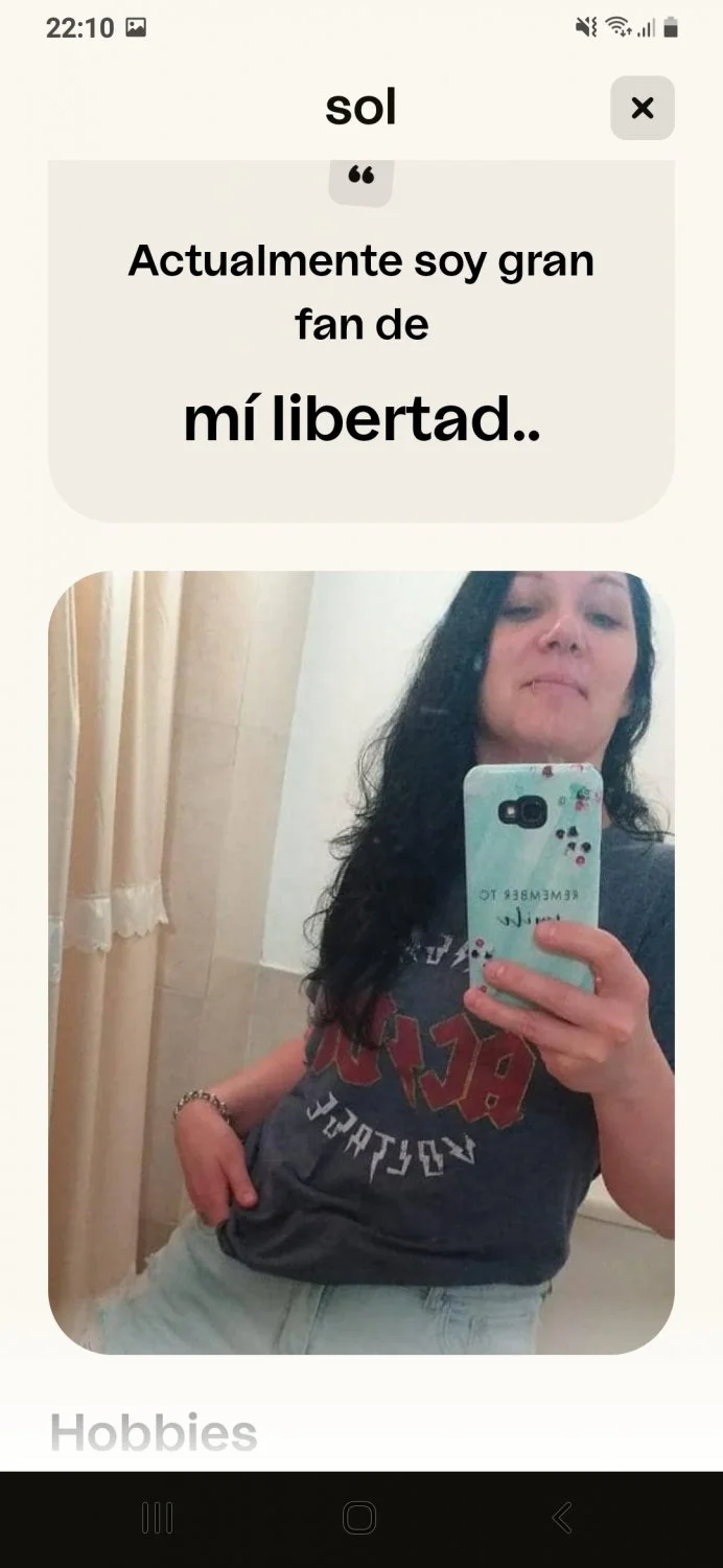 Se cambió el nombre despues regalarse a un desconocido la doctora petera rosarina jajajjaja image 20
