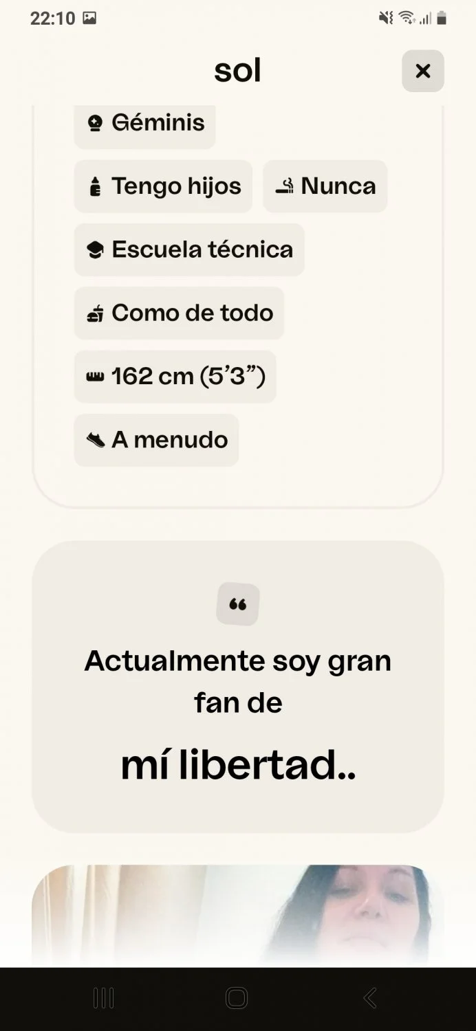 Se cambió el nombre despues regalarse a un desconocido la doctora petera rosarina jajajjaja image 7