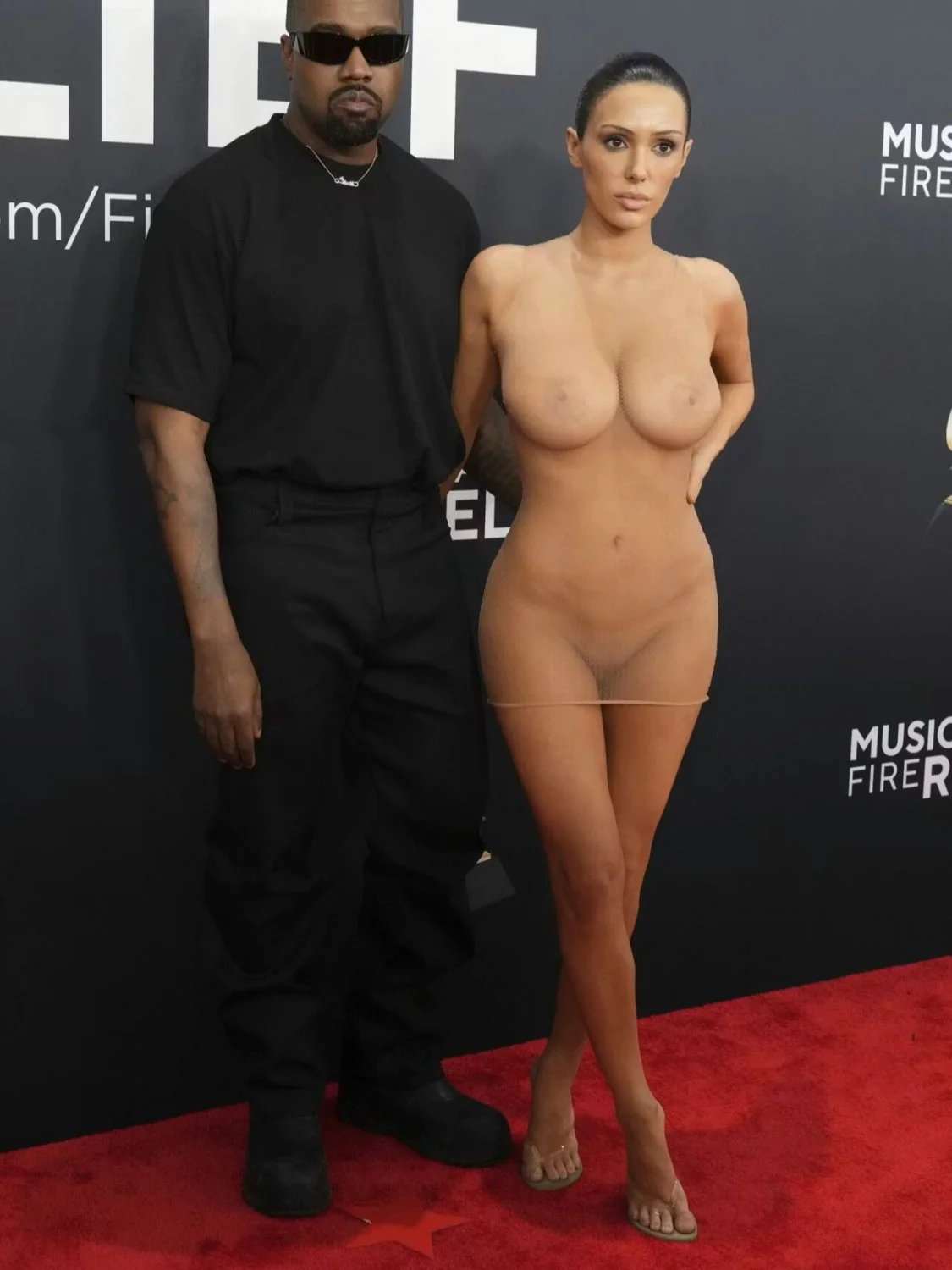 Kanye West Wife Naked See-Through (Bianca Censori) image 23