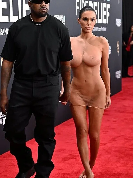 Kanye West Wife Naked See-Through (Bianca Censori) image 3