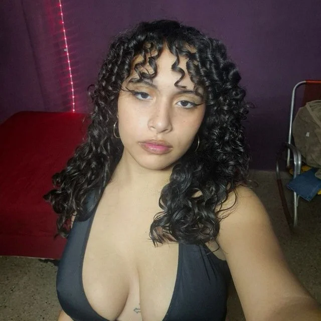 Sele Rica Cubana Culona main image