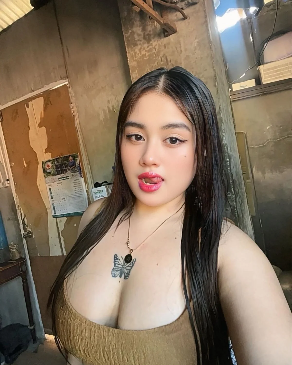 Find her videos for me!? image 4