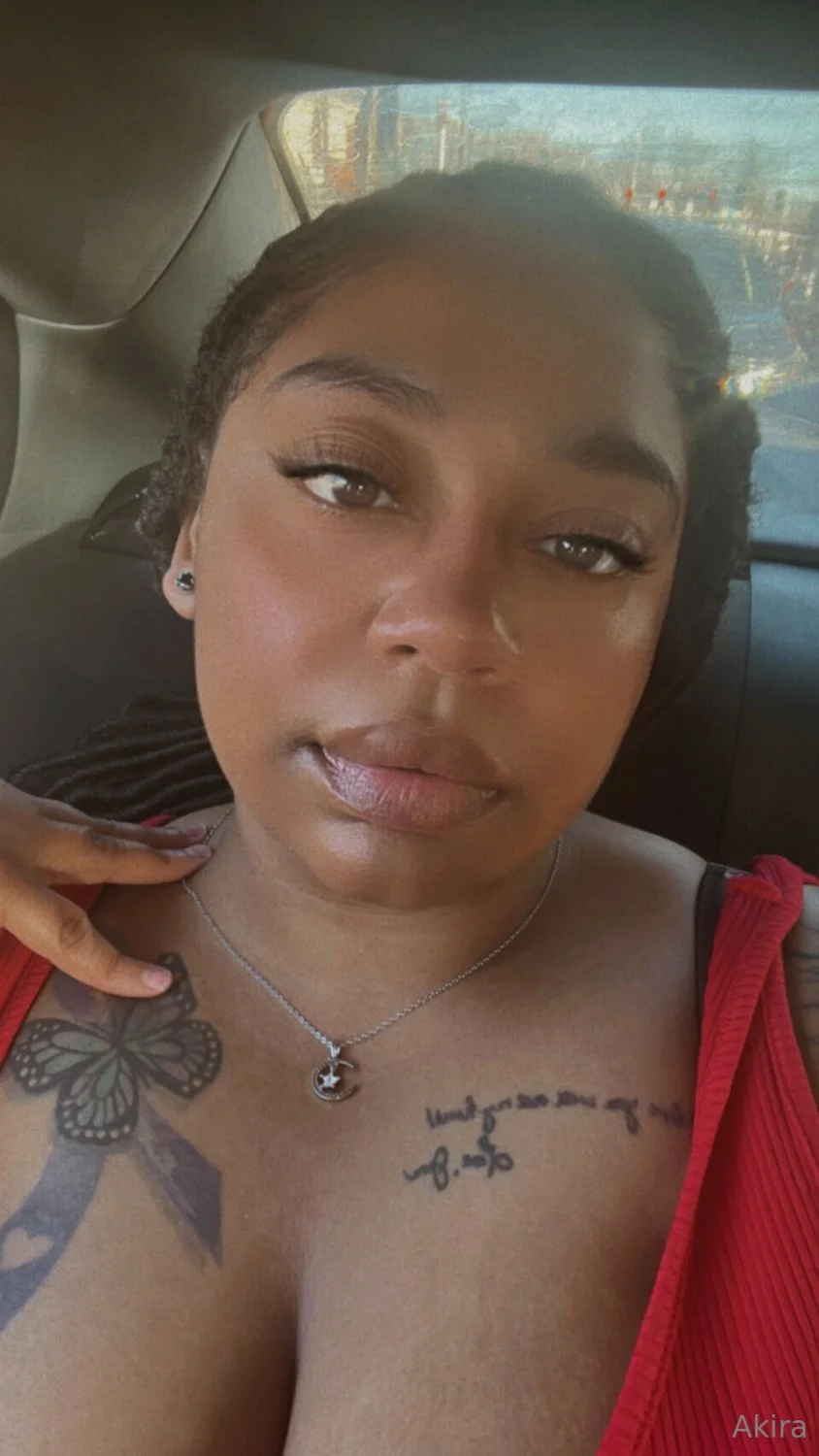 BuStY 3b0nY bBw wiT a B1G bo0tY !! image 3