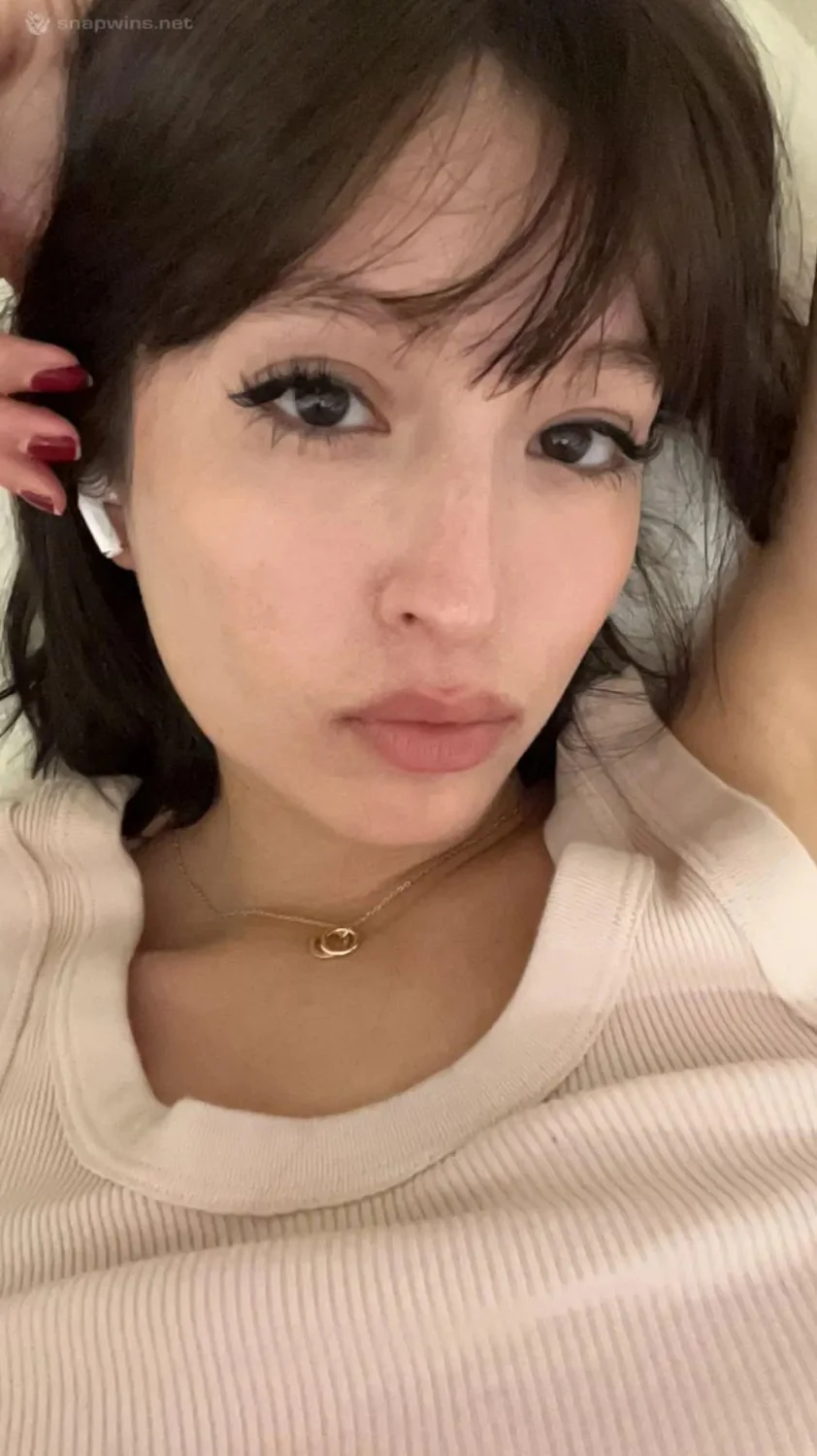 Huge titties are the best. image 5