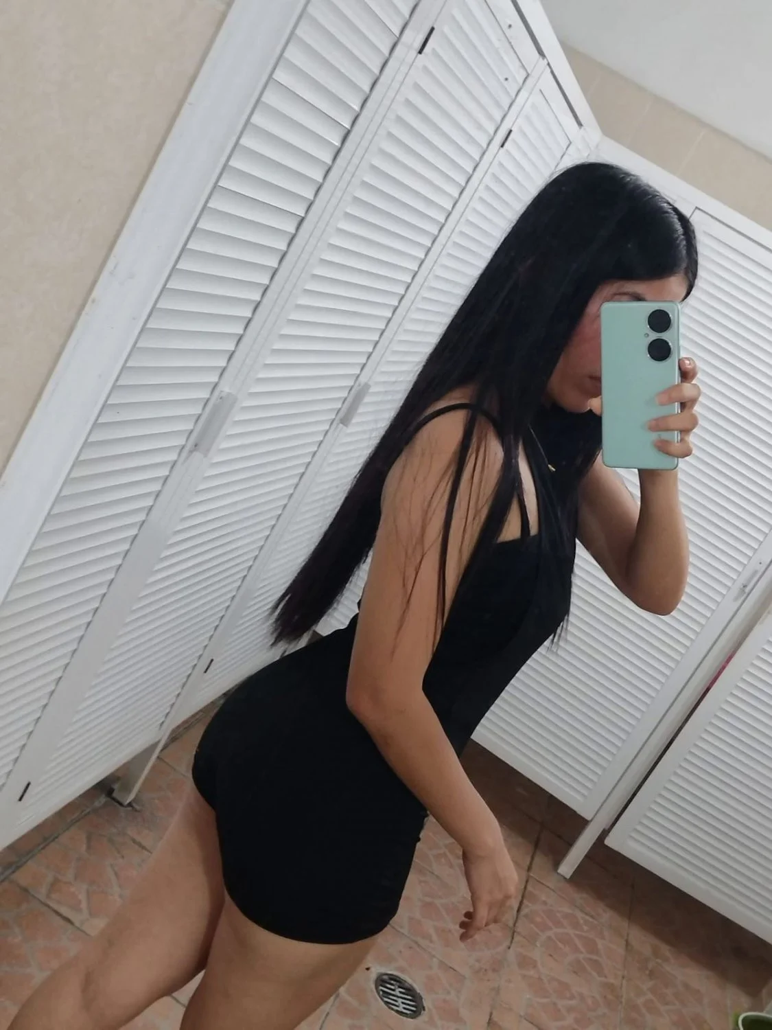 Flaca para tributos image 2