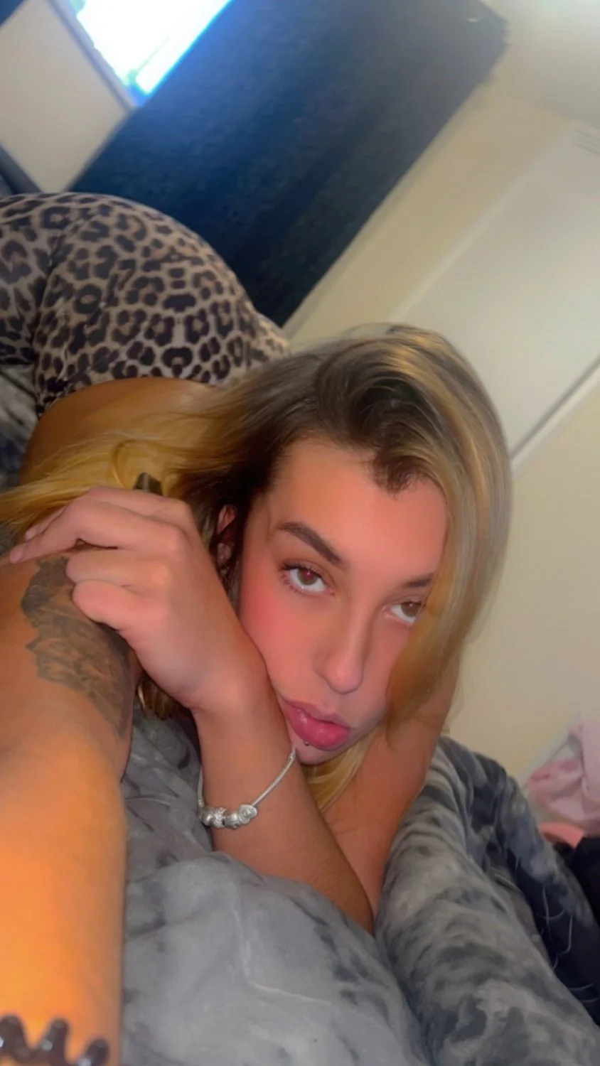 uk slutty chav image 16