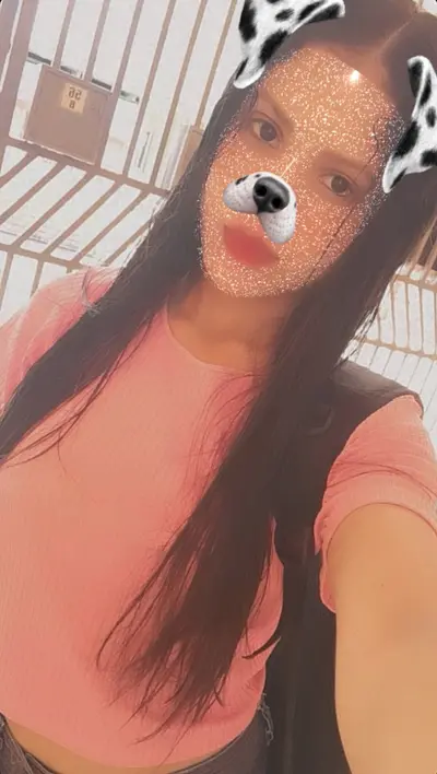 Novinha moreninha gostosa adora se exibir cover image