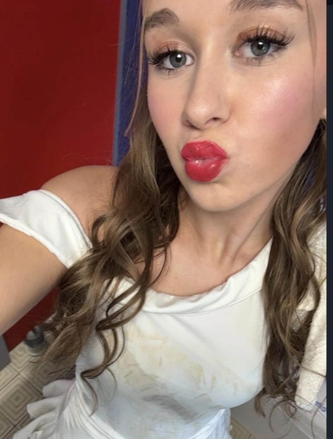 IRL Slut #17 image 3