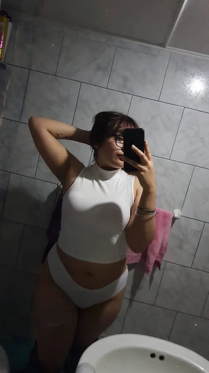 Almendra latina slut image 14