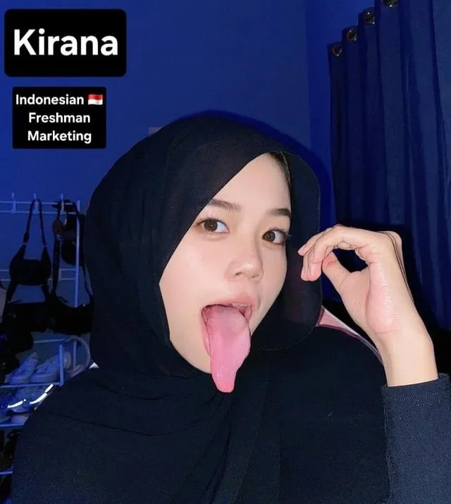 Sluts Back From The Dead 👱🏽‍♀️🧝🏻‍♀️🧟‍♀️ Part 17 image 15